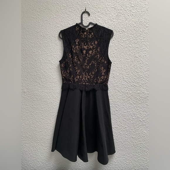 BNWOT aijek | Revolve | lace dress in black - Picture 2 of 7